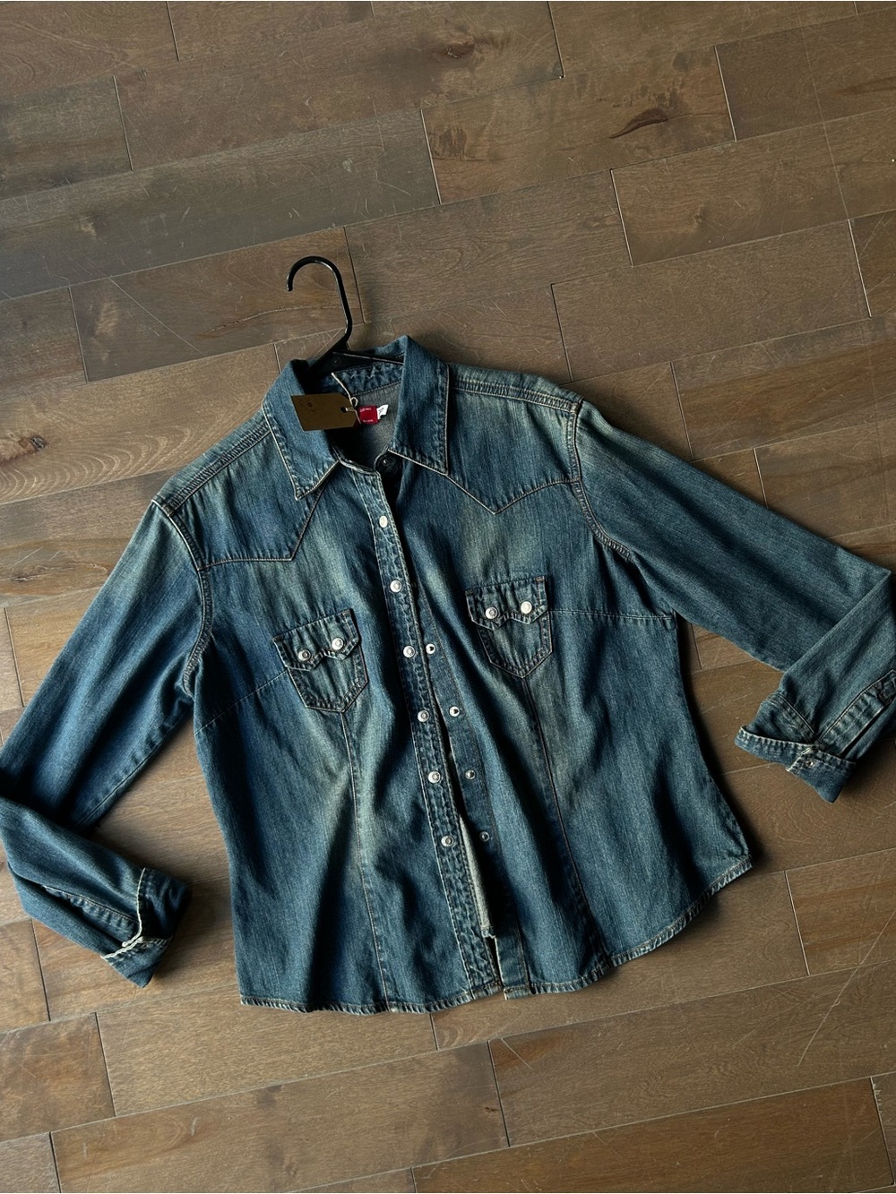 Levi's Men's Dark Blue Denim Western Button-Down Shirt